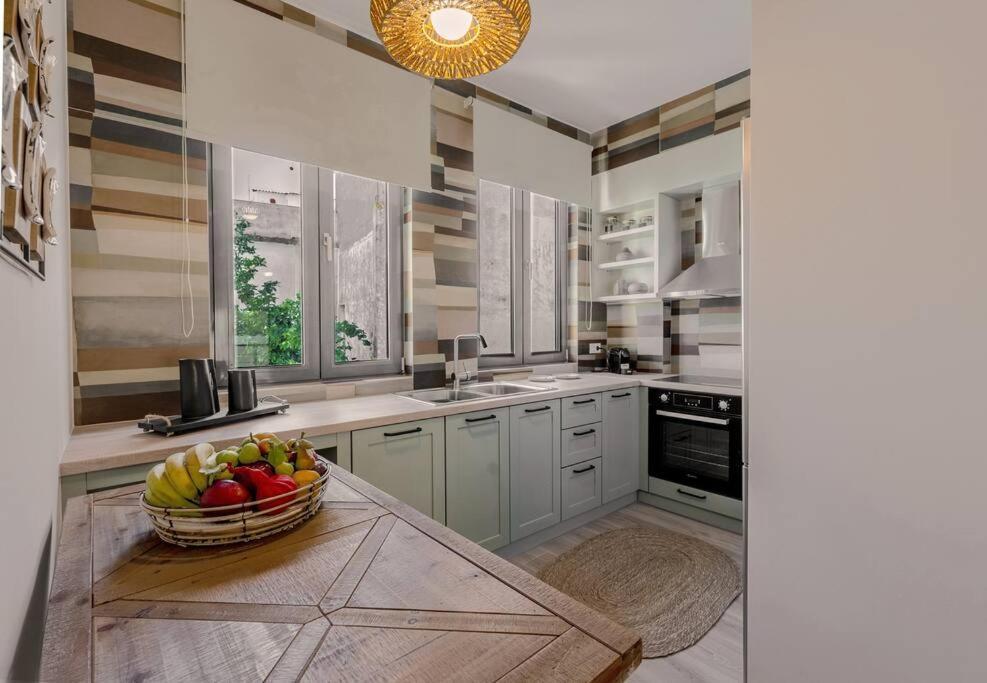Enigma, A Lux And Boho City Apartment Downtown Preveza Eksteriør bilde